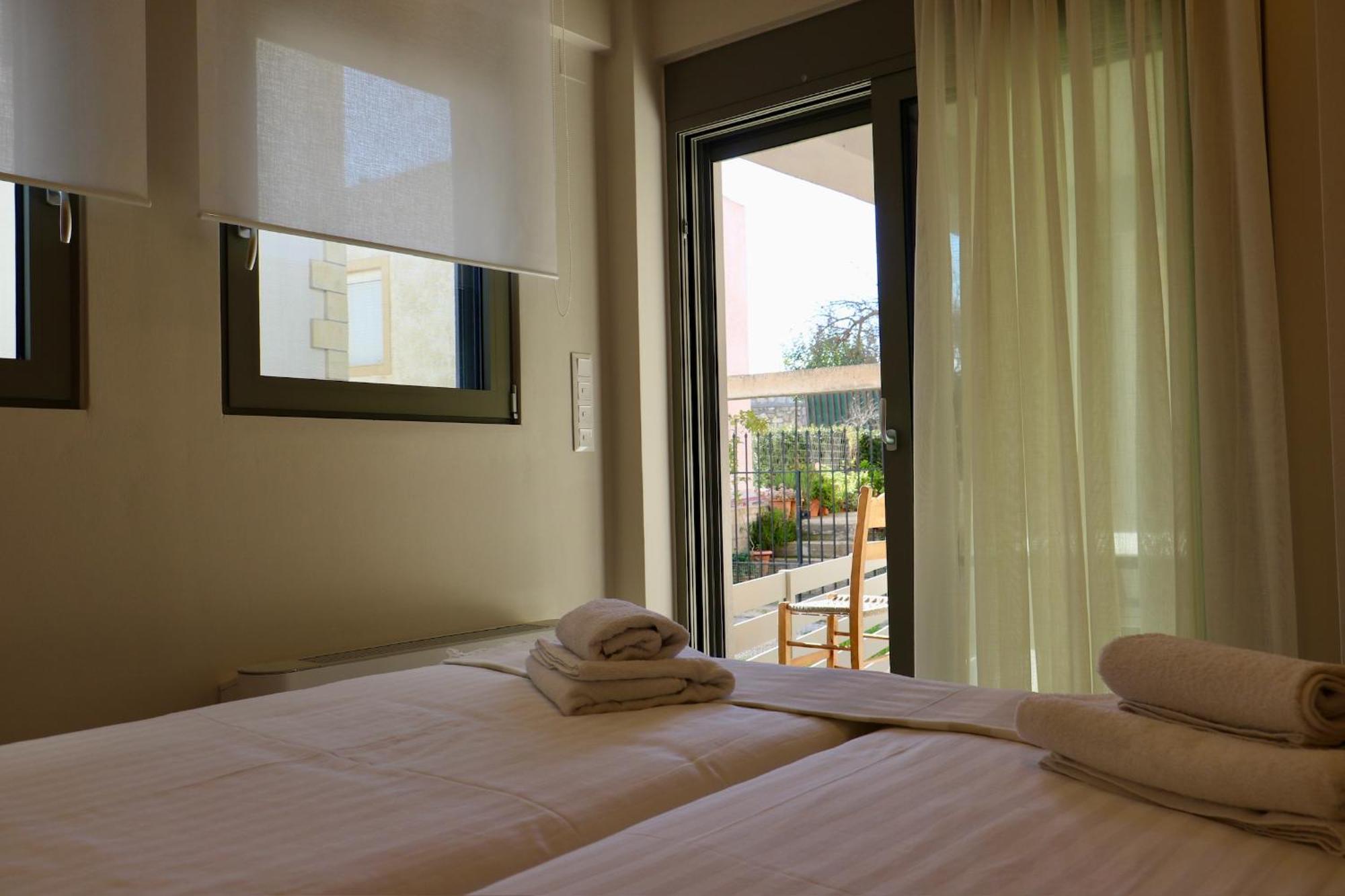Kamilari Epavlis Luxury Apartments Ground Floor Esterno foto
